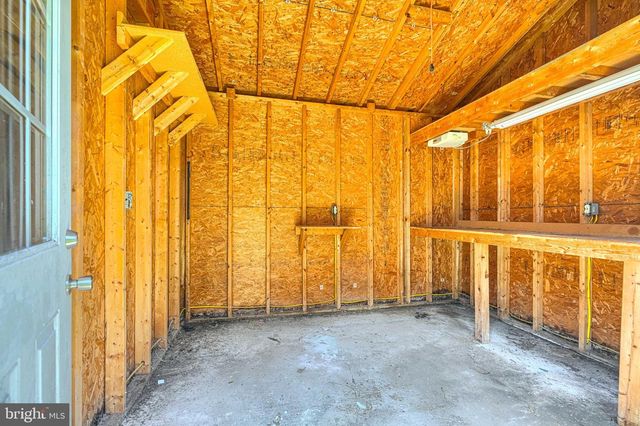 1924 SEARLES, Dundalk, MD 21222