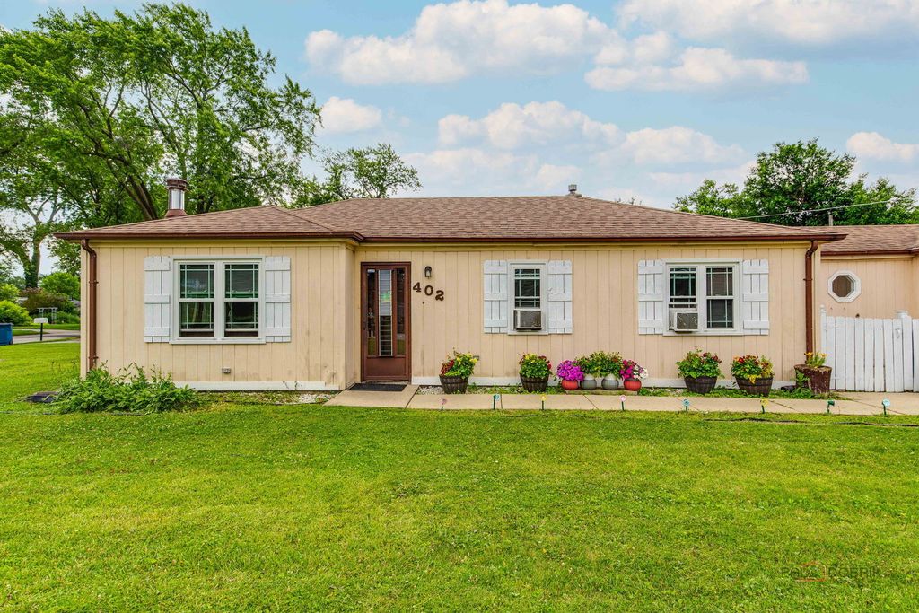 402 S Addison Street, Bensenville, IL 60106