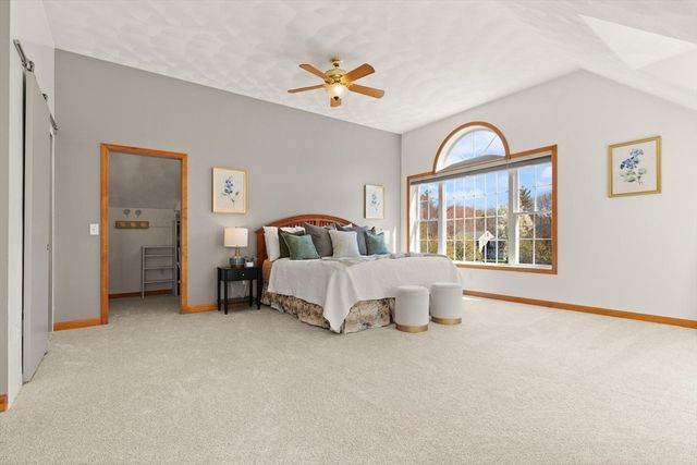 4 Jarvis Way, Westford, MA 01886