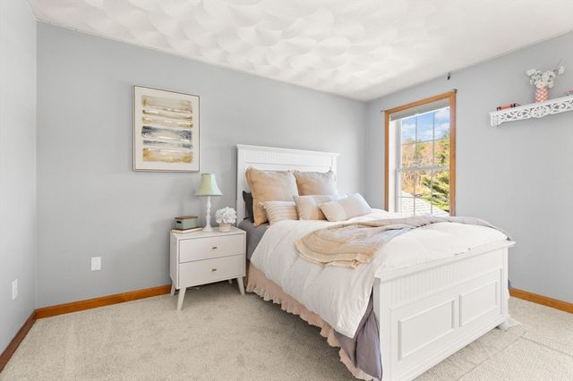 4 Jarvis Way, Westford, MA 01886