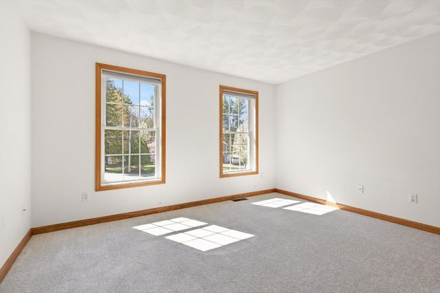 4 Jarvis Way, Westford, MA 01886