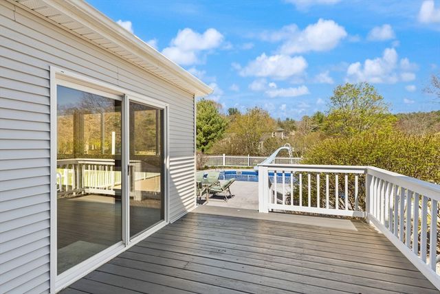 4 Jarvis Way, Westford, MA 01886
