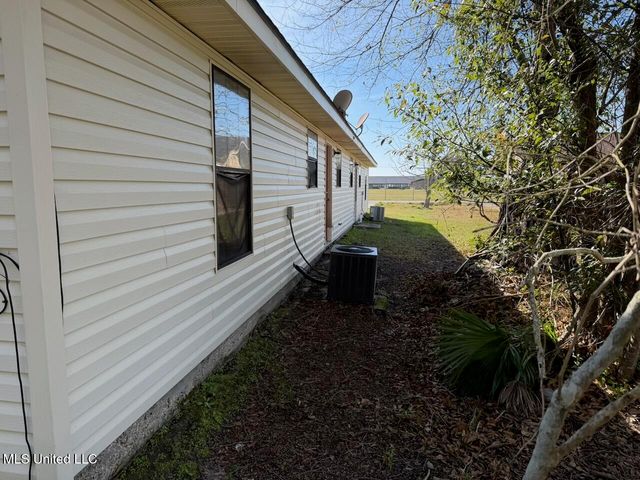 2414 34th Avenue, Gulfport, MS 39501