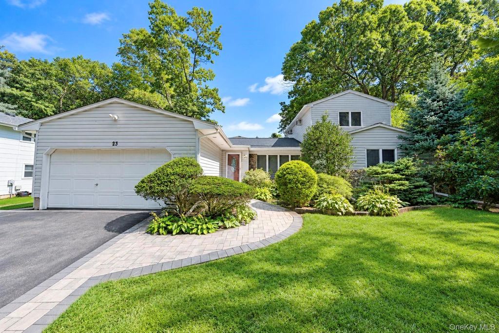 23 Pimlico Drive, Commack, NY 11725 — photo 2