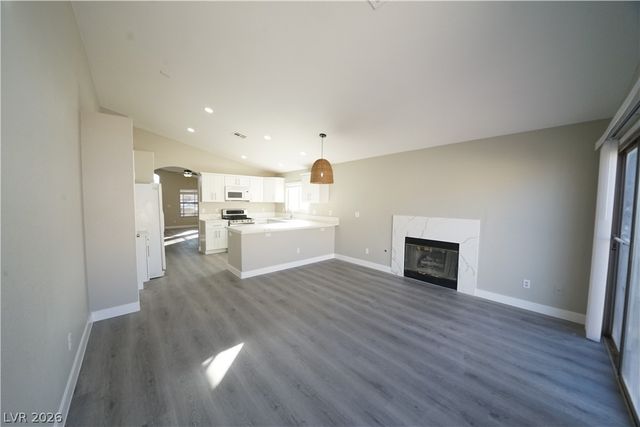 884 Worrell Avenue, Las Vegas, NV 89123