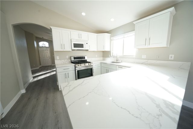 884 Worrell Avenue, Las Vegas, NV 89123