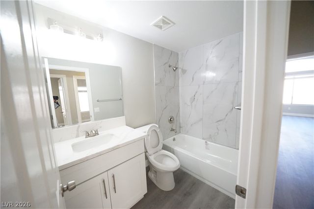 884 Worrell Avenue, Las Vegas, NV 89123