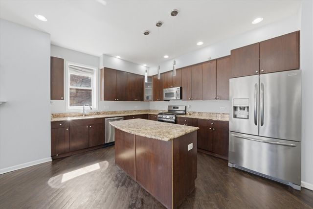 4956 S Champlain Avenue 1S, Chicago, IL 60615