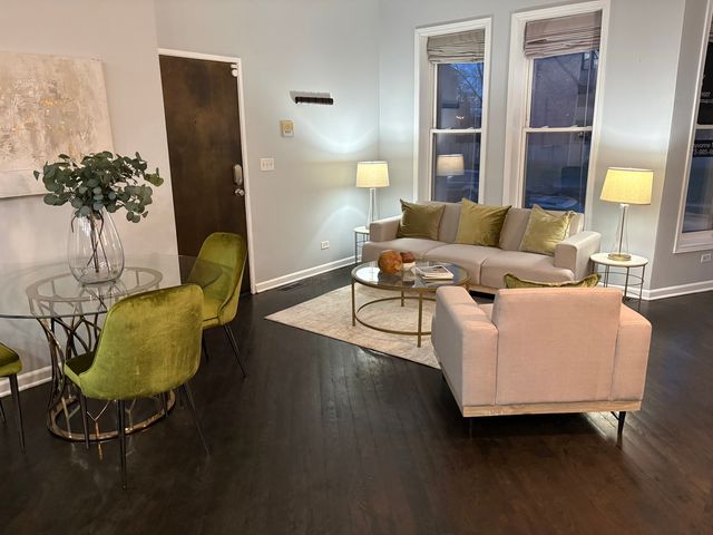 4956 S Champlain Avenue 1S, Chicago, IL 60615