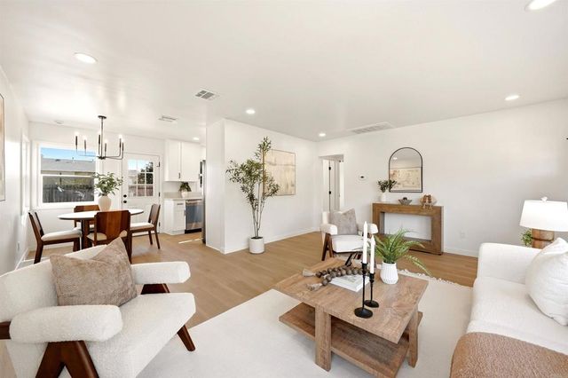 4231 54Th Place, San Diego, CA 92115