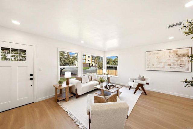 4231 54Th Place, San Diego, CA 92115