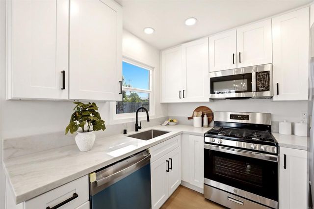 4231 54Th Place, San Diego, CA 92115