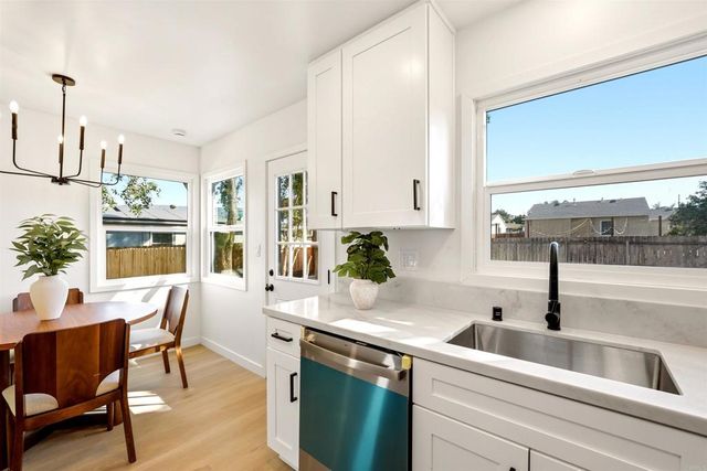 4231 54Th Place, San Diego, CA 92115