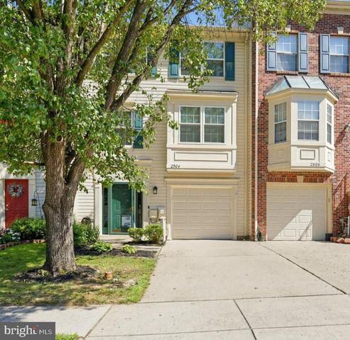 2504 SMOKETREE LN, Crofton, MD 21114