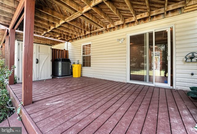 2504 SMOKETREE LN, Crofton, MD 21114