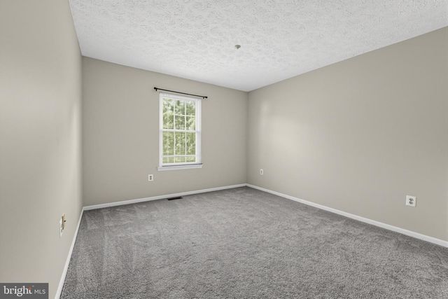 2504 SMOKETREE LN, Crofton, MD 21114