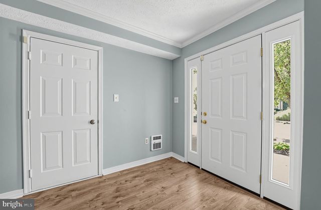 2504 SMOKETREE LN, Crofton, MD 21114