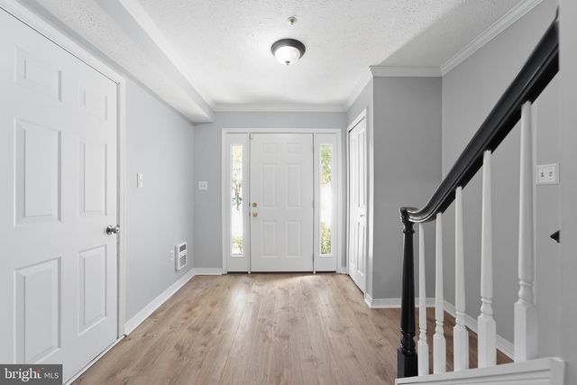 2504 SMOKETREE LN, Crofton, MD 21114