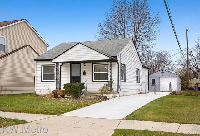 28207 Grant Street, St. Clair Shores, MI 48081