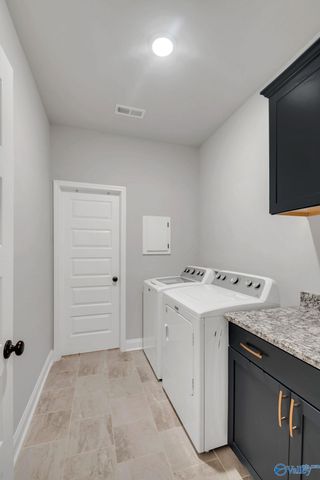 107 Windrose Lane, Huntsville, AL 35810