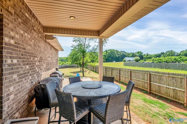 107 Windrose Lane, Huntsville, AL 35810