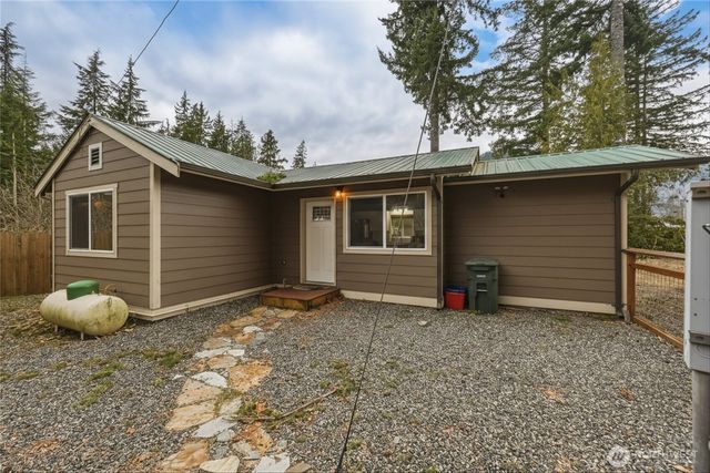 6425 Little Big Horn, Maple Falls, WA 98266