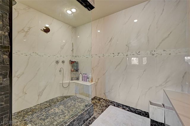 7001 Alamitos Circle, Las Vegas, NV 89120