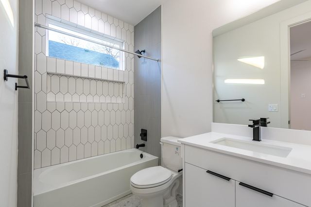 2008-B Canterbury ST B, Austin, TX 78702