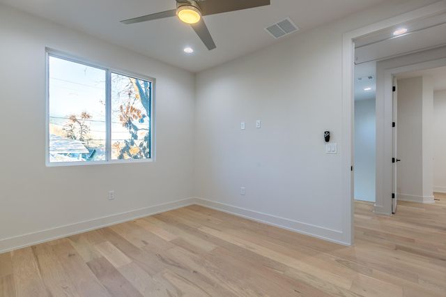 2008-B Canterbury ST B, Austin, TX 78702