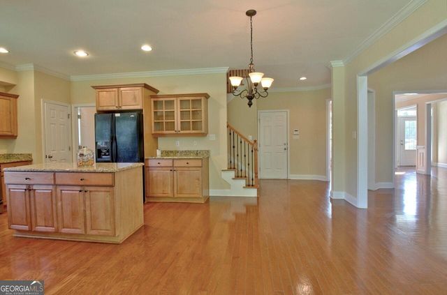 170 Diana Drive, Fayetteville, GA 30215