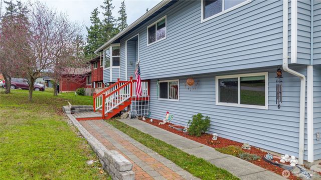 26 NW Jib Street, Oak Harbor, WA 98277