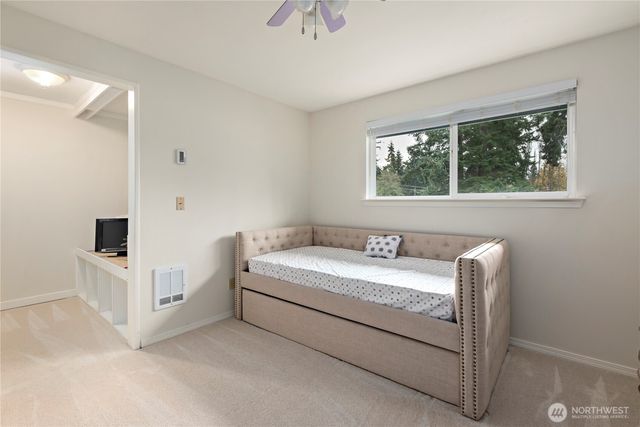 26 NW Jib Street, Oak Harbor, WA 98277