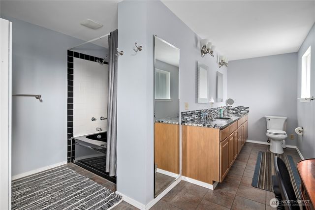 26 NW Jib Street, Oak Harbor, WA 98277