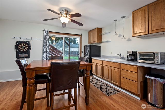 26 NW Jib Street, Oak Harbor, WA 98277