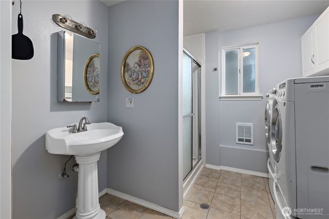 26 NW Jib Street, Oak Harbor, WA 98277