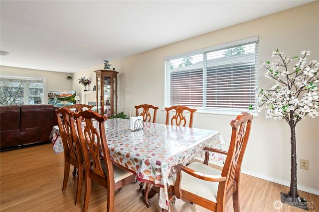 26 NW Jib Street, Oak Harbor, WA 98277