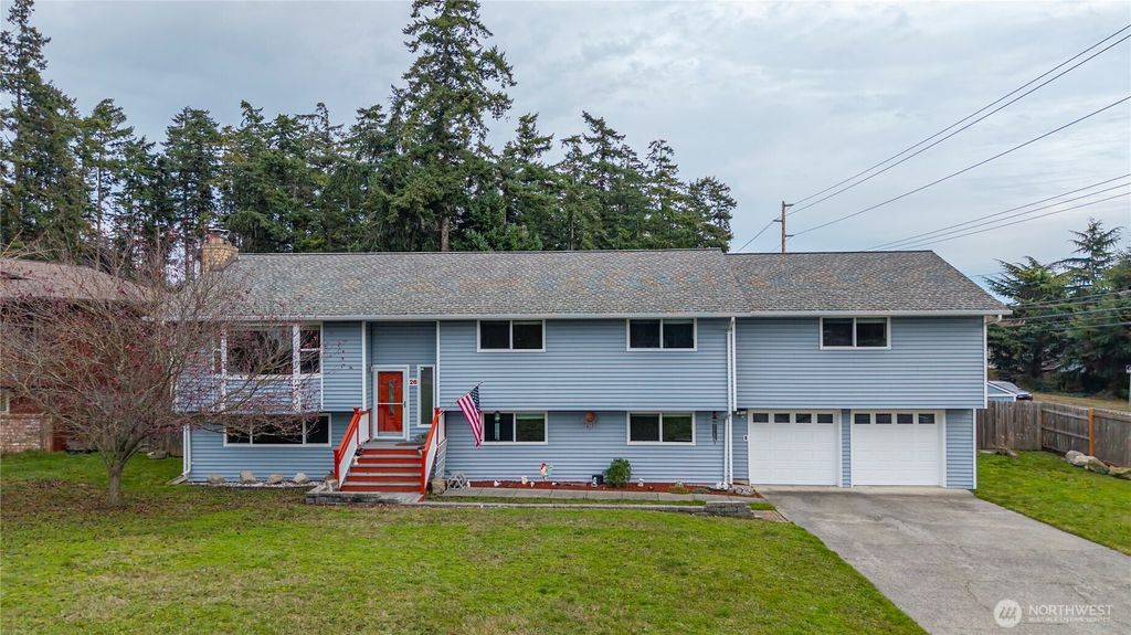 26 NW Jib Street, Oak Harbor, WA 98277