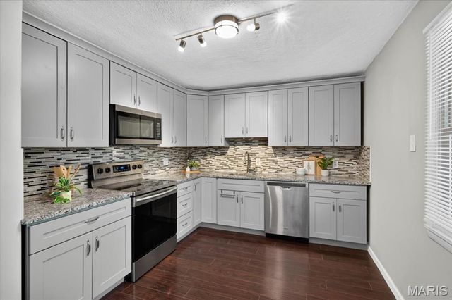 10915 Ridge Forest Drive, Unincorporated, MO 63123