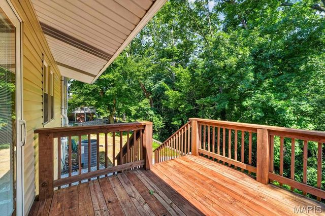 10915 Ridge Forest Drive, Unincorporated, MO 63123