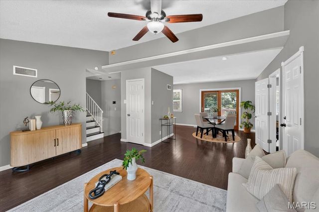 10915 Ridge Forest Drive, Unincorporated, MO 63123