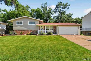 10915 Ridge Forest Drive, Unincorporated, MO 63123
