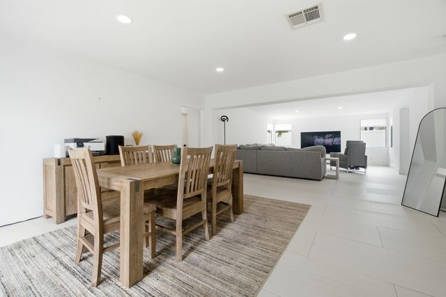1333 SE 8TH Street, Deerfield Beach, FL 33441