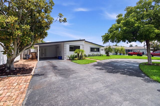 1333 SE 8TH Street, Deerfield Beach, FL 33441