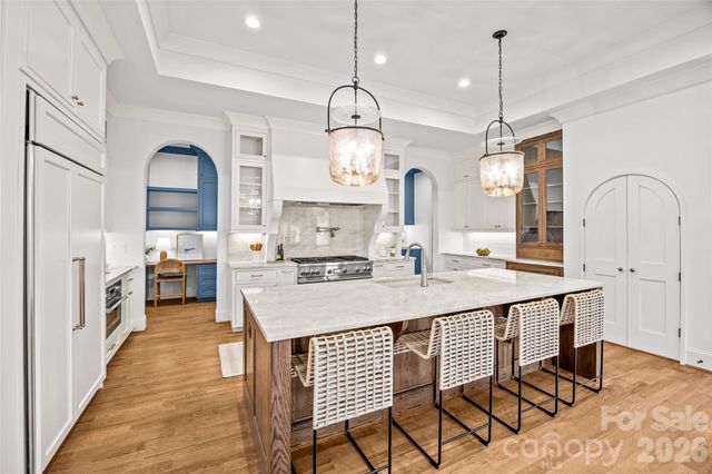 4715 Montclair Avenue, Charlotte, NC 28211