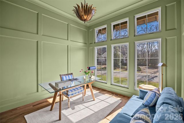 4715 Montclair Avenue, Charlotte, NC 28211