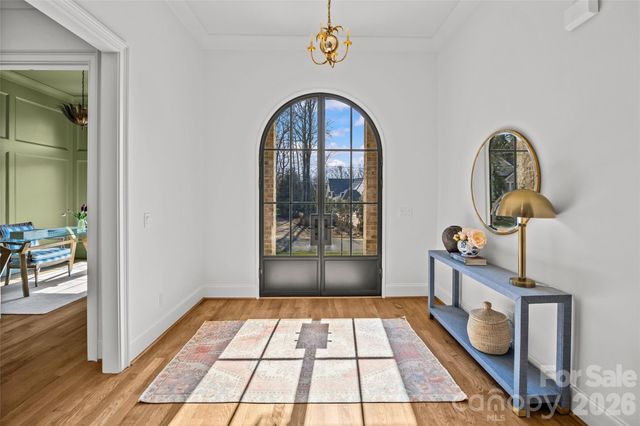 4715 Montclair Avenue, Charlotte, NC 28211