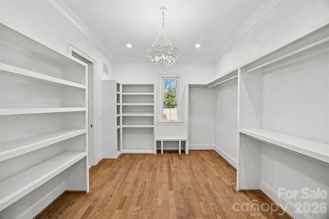 4715 Montclair Avenue, Charlotte, NC 28211