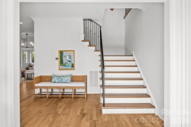 4715 Montclair Avenue, Charlotte, NC 28211