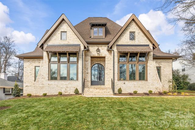 4715 Montclair Avenue, Charlotte, NC 28211