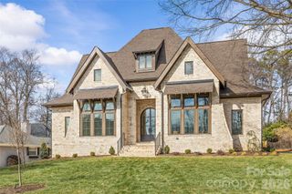 4715 Montclair Avenue, Charlotte, NC 28211